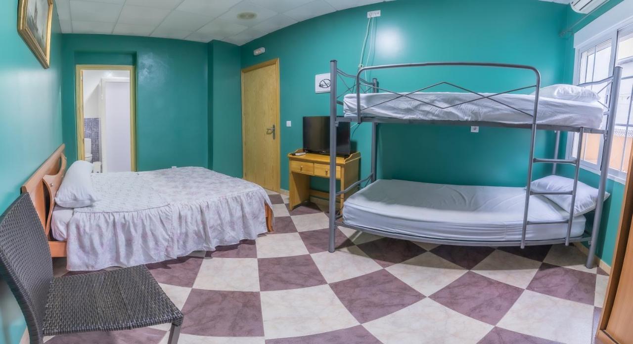 Albergue Rojo Plata Torremegía Dış mekan fotoğraf