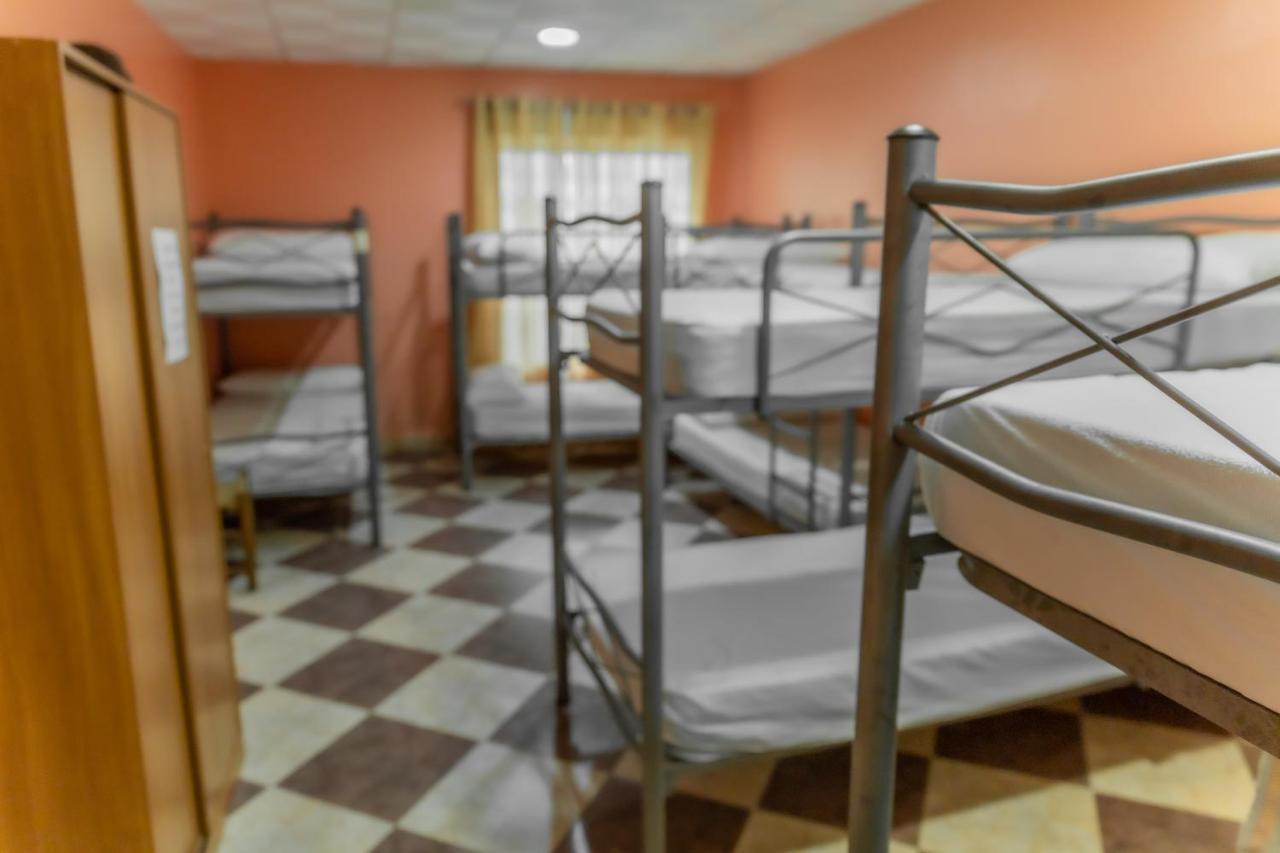 Albergue Rojo Plata Torremegía Dış mekan fotoğraf